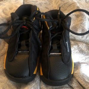 AIR JORDAN RETRO 13 TODDLER SNEAKERS